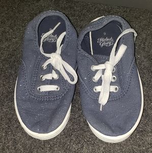 Toddler shoes